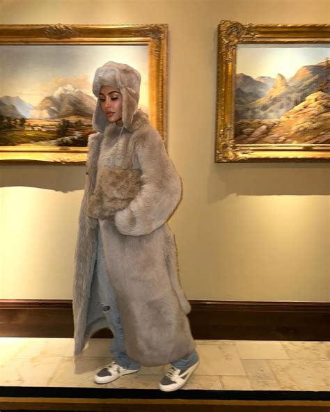 kim kardashian loud fur coat